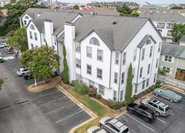 Property at 3200 Jade Ct #201, Virginia Beach, VA 23454, 2 beds, 2 baths
