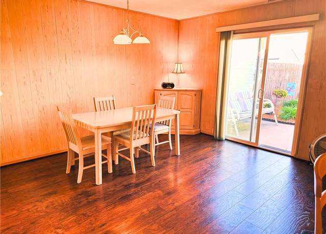 Property at 805 Bridge Port Pl, Virginia Beach, VA 23464, 4 beds, 2.5 baths