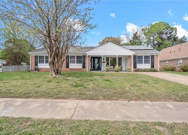 Property at 705 Abbey Arch, Virginia Beach, VA 23455, 4 beds, 2 baths