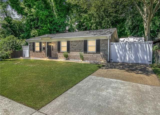 Property at 3811 Elkhorn Ave, Norfolk, VA 23508, 3 beds, 2 baths