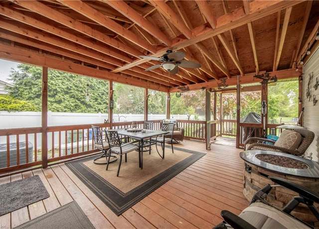 Property at 5 Patton Dr, Newport News, VA 23606, 4 beds, 2 baths
