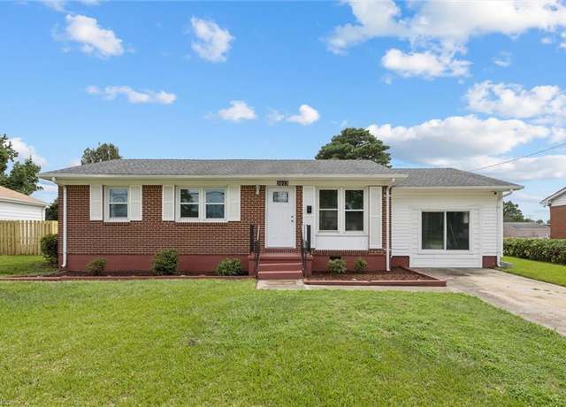 Property at 1013 Warfield Dr, Portsmouth, VA 23701, 4 beds, 2 baths
