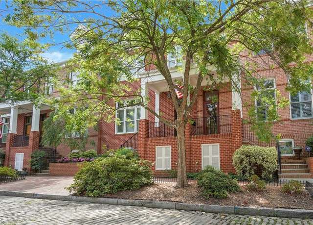 Property at 257 W Freemason St, Norfolk, VA 23510, 4 beds, 3.5 baths