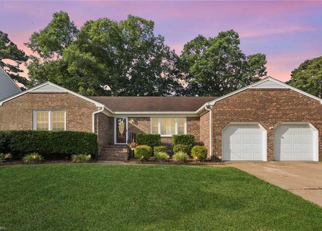 Property at 40 Chowning Dr, Hampton, VA 23664, 4 beds, 2 baths