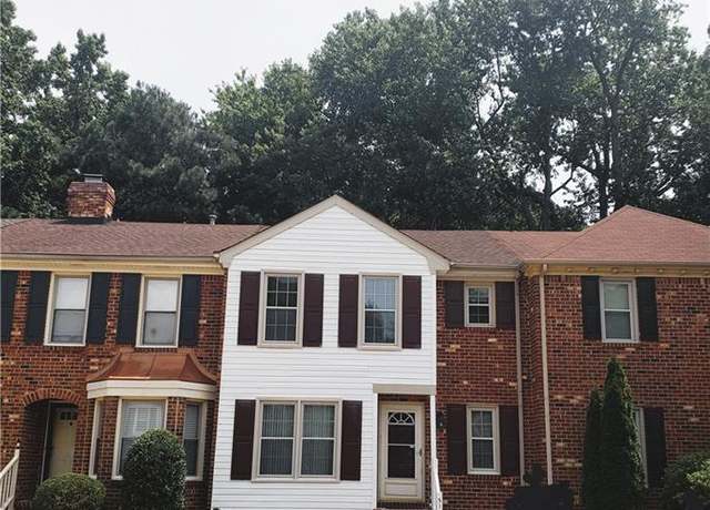 Property at 518 Mulligan Dr, Virginia Beach, VA 23462, 2 beds, 2.5 baths