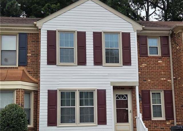 Property at 518 Mulligan Dr, Virginia Beach, VA 23462, 2 beds, 2.5 baths