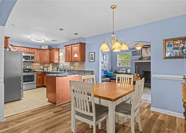 Property at 3528 Maverick St, Virginia Beach, VA 23452, 4 beds, 1.5 baths