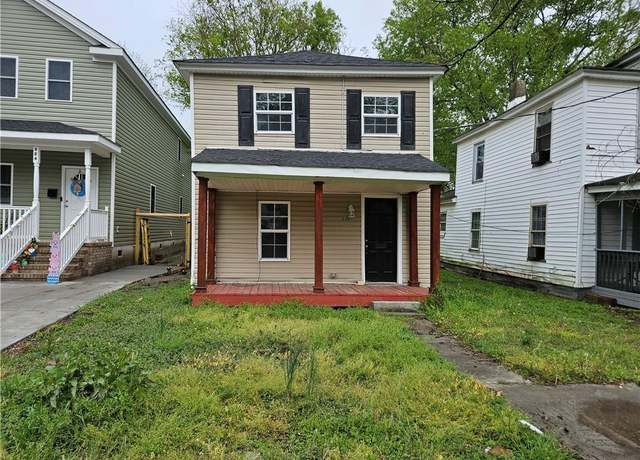 Property at 222 N Capital St, Suffolk, VA 23434, 3 beds, 3 baths