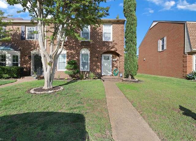 Property at 984 Colonial Meadows Way, Virginia Beach, VA 23454, 3 beds, 2.5 baths