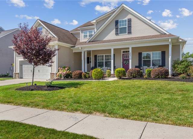 Property at 803 Minna Ln, Chesapeake, VA 23322, 5 beds, 3 baths