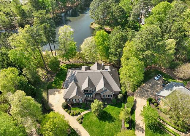 Property at 2809 Middle Woodland Close, Williamsburg, VA 23185, 4 beds, 4 baths