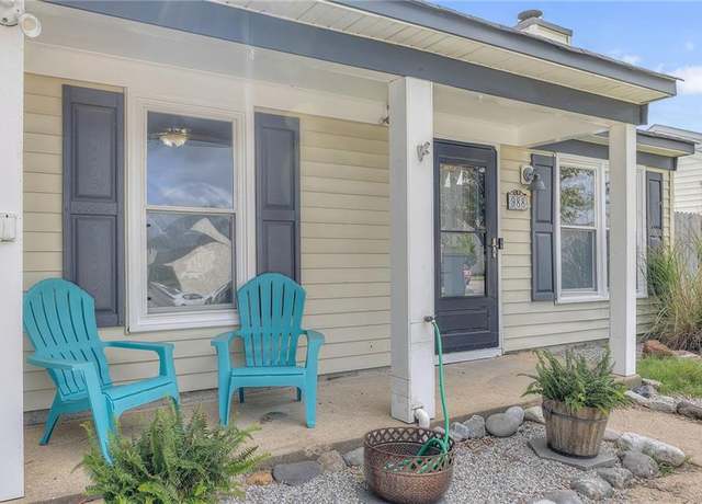 Property at 988 Culver Ln, Virginia Beach, VA 23454, 3 beds, 2 baths