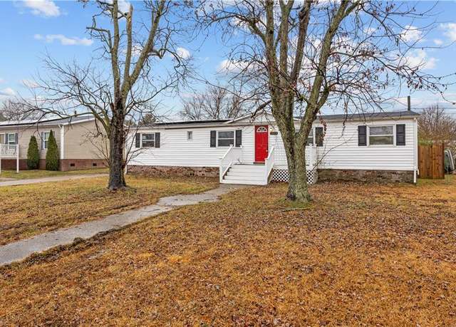 Property at 1305 Canary Dr, Virginia Beach, VA 23453, 3 beds, 2 baths