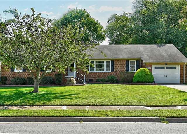 Property at 1105 Sippel Dr, Chesapeake, VA 23320, 4 beds, 2 baths