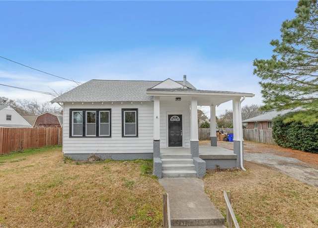 Property at 110 E Bay Ave, Norfolk, VA 23503, 4 beds, 2 baths