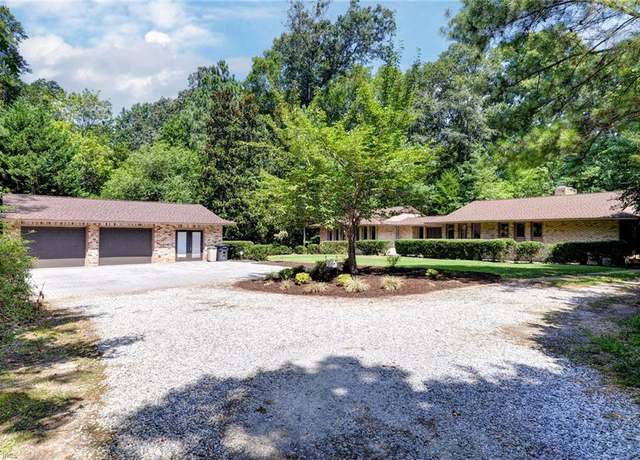 Property at 107 Meadow Rue Ct, Williamsburg, VA 23185, 3 beds, 3.5 baths