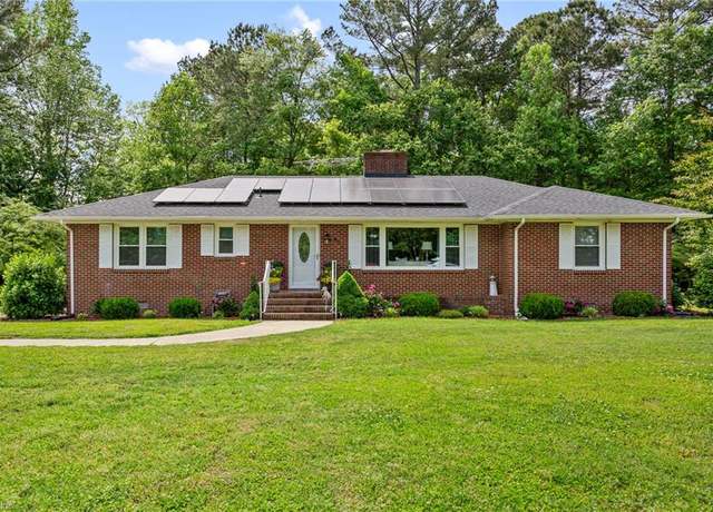 Property at 433 Manning Bridge Rd, Suffolk, VA 23434, 3 beds, 2 baths