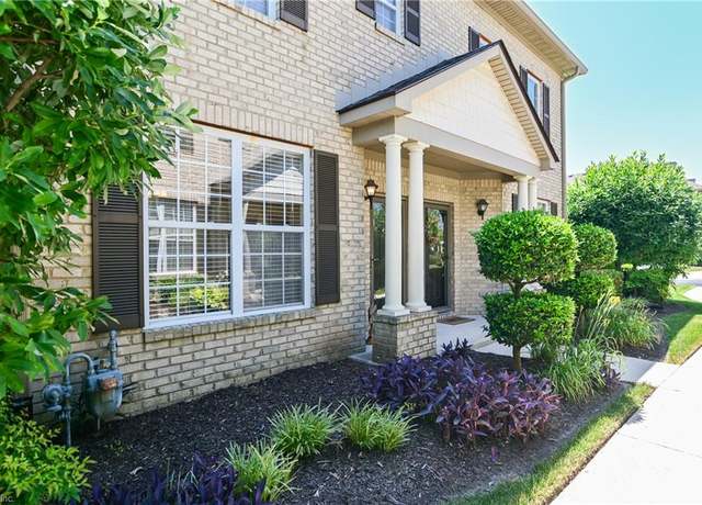 Property at 2012 Picardy Ct #2012, Virginia Beach, VA 23454, 2 beds, 2.5 baths