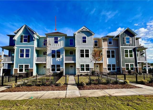 Property at 1063 Butte Ln, Chesapeake, VA 23320, 4 beds, 3.5 baths