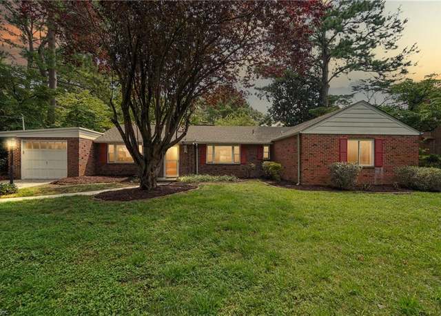 Property at 5640 Lakewood Dr, Norfolk, VA 23509, 3 beds, 2 baths