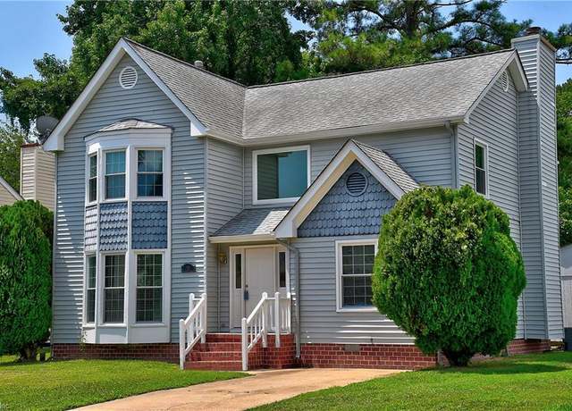Property at 28 St Johns Dr, Hampton, VA 23666, 5 beds, 2.5 baths