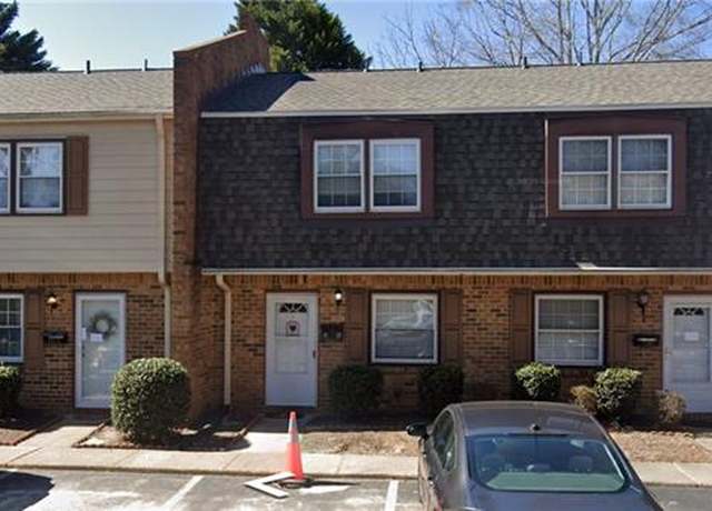 Property at 1121 Witchgate Ct, Virginia Beach, VA 23455, 2 beds, 2.5 baths