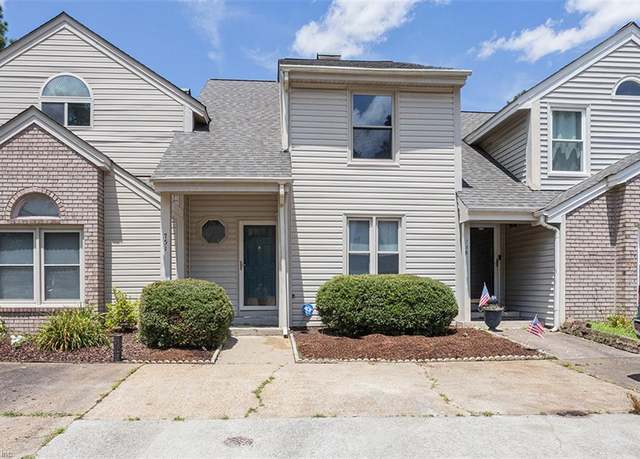 Property at 751 S Lake Cir, Chesapeake, VA 23322, 2 beds, 2.5 baths