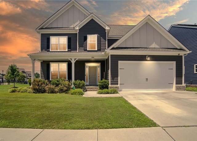 Property at 224 Mccormick Dr, Suffolk, VA 23434, 3 beds, 2.5 baths