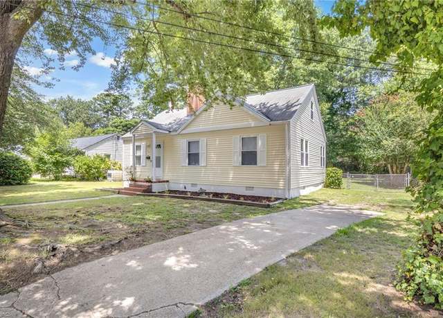 Property at 26 Rugby Rd, Newport News, VA 23606, 3 beds, 1.5 baths