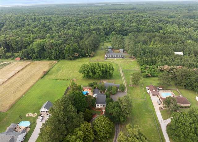 Property at 2652 Benefit Rd, Chesapeake, VA 23322, 8 beds, 5.5 baths