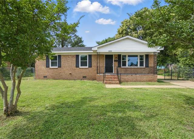 Property at 1108 Holladay St, Portsmouth, VA 23704, 3 beds, 2 baths