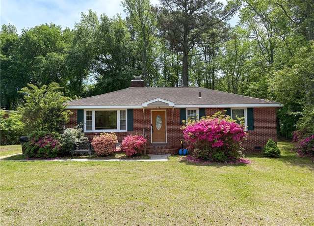 Property at 1761 Wolfsnare Rd, Virginia Beach, VA 23454, 3 beds, 1.5 baths