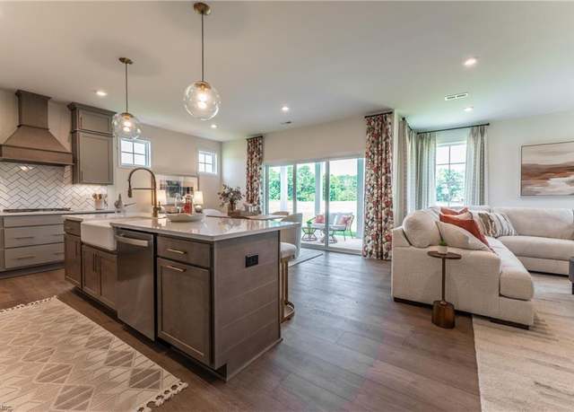 Property at 2226 Patrick Dr, Suffolk, VA 23435, 4 beds, 2.5 baths