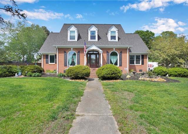 Property at 944 S Camino Real, Virginia Beach, VA 23456, 5 beds, 3.5 baths