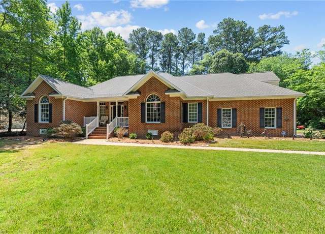 Property at 114 River Point Dr, Yorktown, VA 23693, 4 beds, 2.5 baths