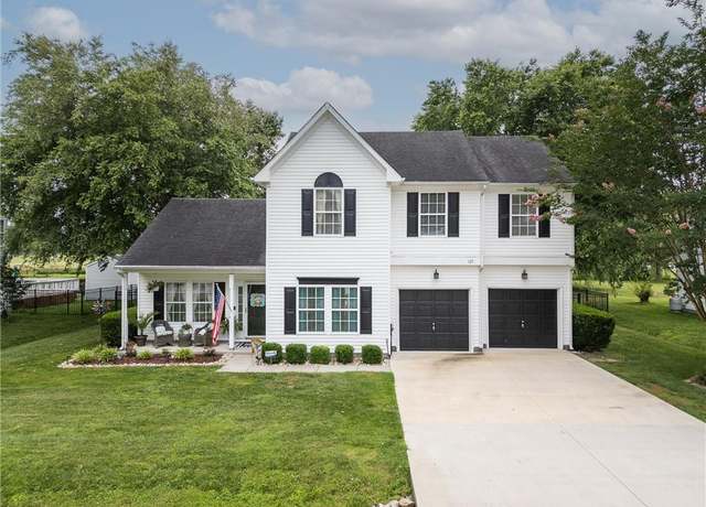 Property at 125 Green View Rd, Moyock, NC 27958, 4 beds, 2.5 baths