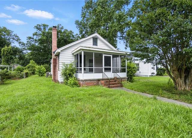 Property at 235 Hollywood Ave, Hampton, VA 23661, 2 beds, 1 bath