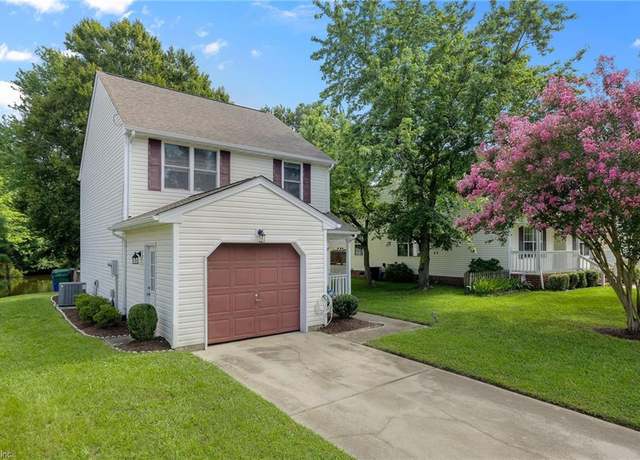 Property at 180 Kristen Ln, Suffolk, VA 23434, 3 beds, 2.5 baths