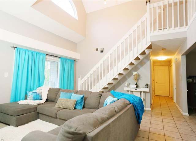 Property at 920 Charnell Dr #300, Virginia Beach, VA 23451, 3 beds, 2 baths