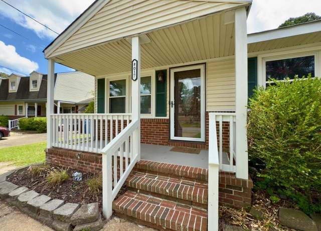Property at 2017 Athens Ct, Chesapeake, VA 23323, 4 beds, 2 baths