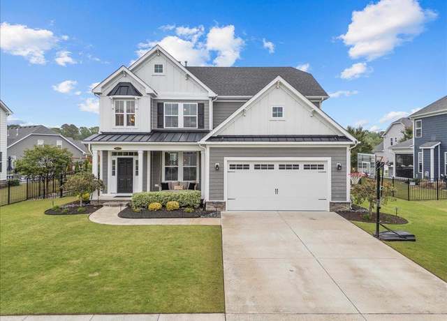 Property at 3012 George Starr Dr, Virginia Beach, VA 23456, 5 beds, 4 baths