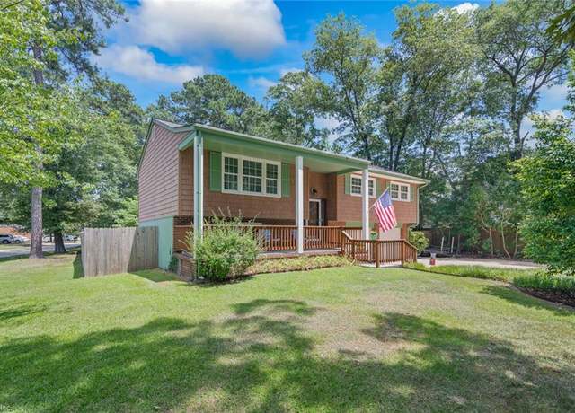 Property at 7899 Yacht Haven Rd, Gloucester Point, VA 23062, 4 beds, 3 baths