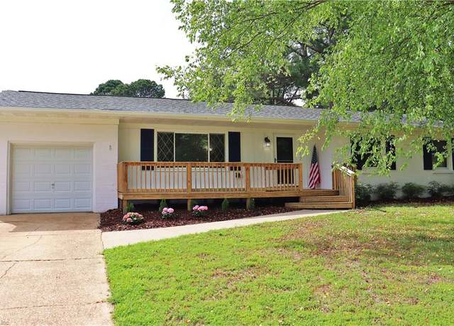 Property at 3512 Marlyn Rd, Portsmouth, VA 23703, 4 beds, 2 baths