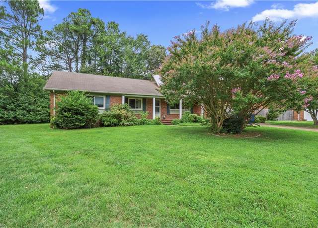 Property at 4712 White House Ln, Virginia Beach, VA 23455, 4 beds, 2.5 baths
