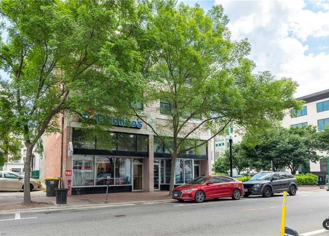 Property at 426 Granby St Unit 3C, Norfolk, VA 23510, 2 beds, 1.5 baths
