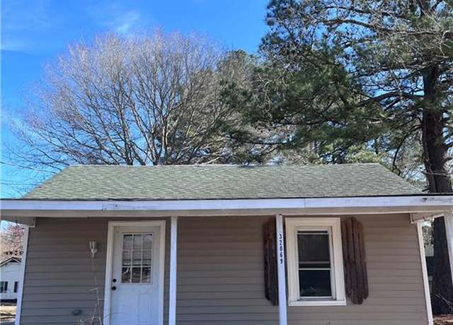 Property at 32069 Wilson St, Boykins, VA 23827, 3 beds, 2 baths