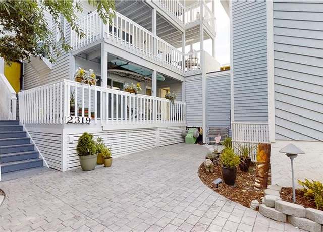 Property at 2319 Kendall St, Virginia Beach, VA 23451, 3 beds, 3.5 baths