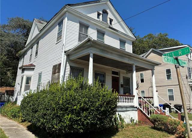 Property at 1414 Crawford Pkwy, Portsmouth, VA 23704, 3 beds, 2 baths