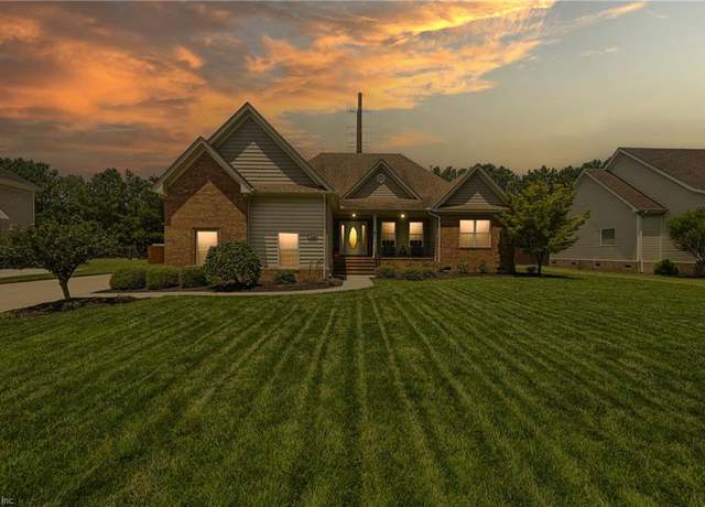 Property at 1732 Mount Airy Ct, Virginia Beach, VA 23456, 4 beds, 2.5 baths