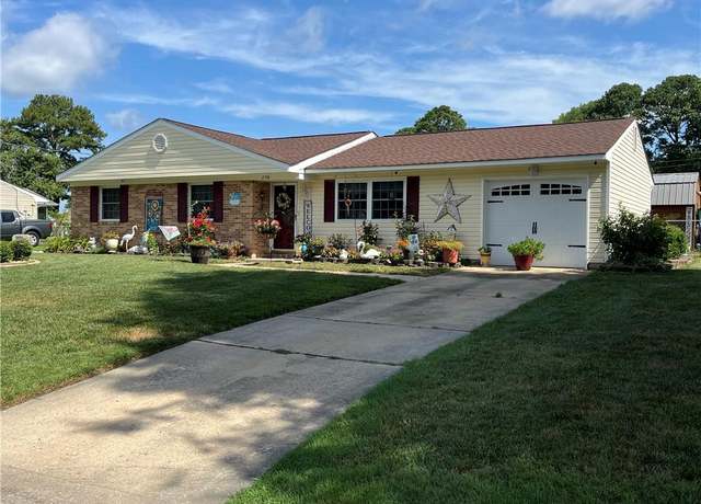 Property at 2748 S Nansemond Dr, Suffolk, VA 23435, 3 beds, 1.5 baths